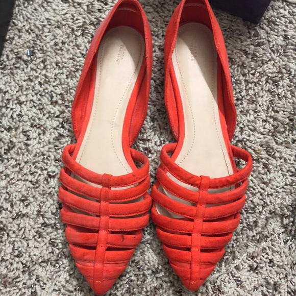 Zara Shoes - Zara flats in orange size 7,5 or 38 euro, used